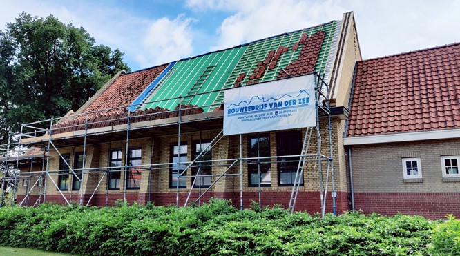 Dak isoleren - Kerk Oudemirdum
